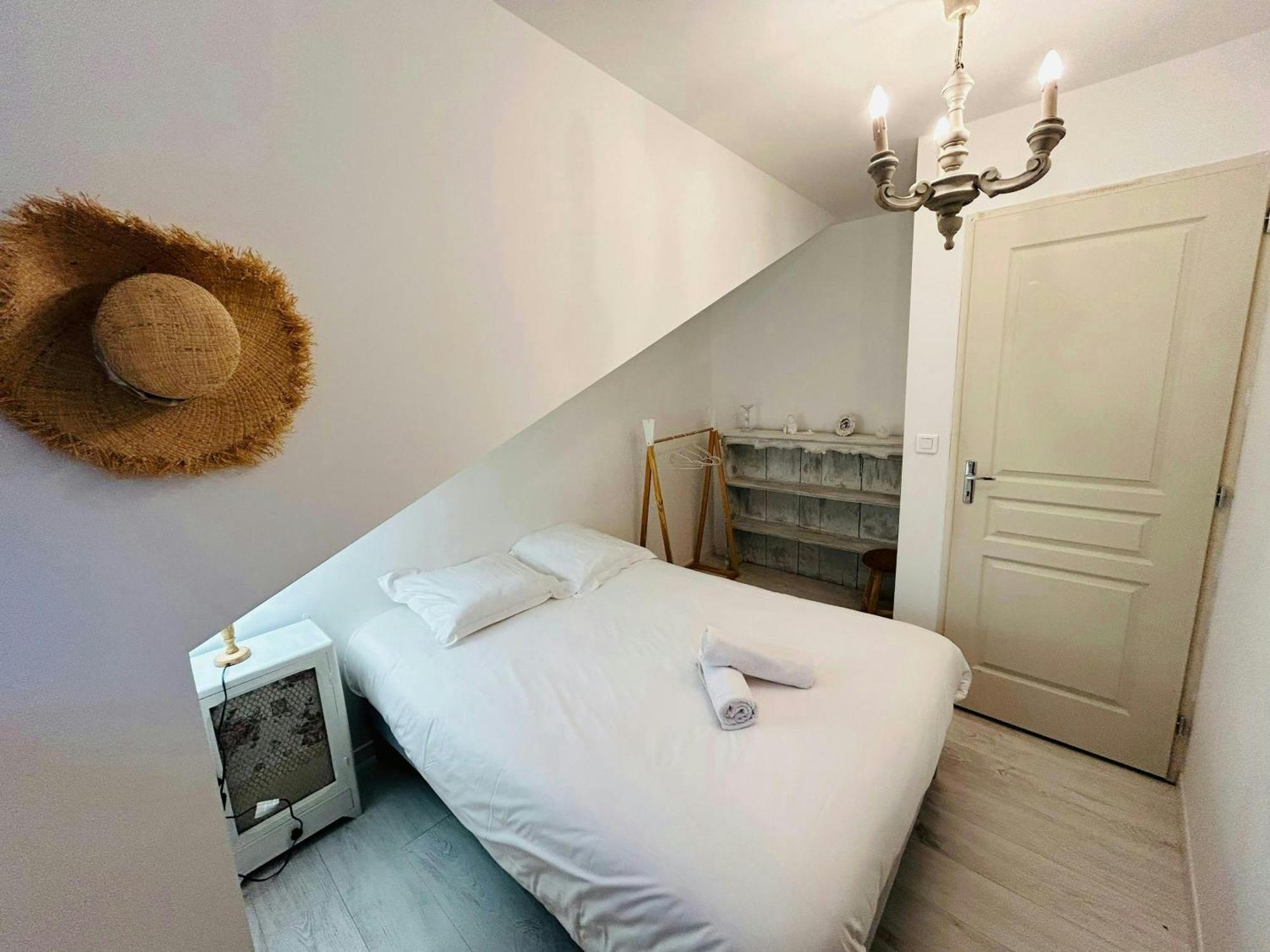 Magnifique maison d’artiste Reims Extérieur photo